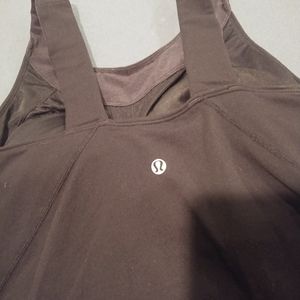 Lululemon workout top